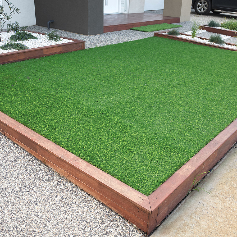 Grass Green, il tappeto erba sintetica semplice ed efficace